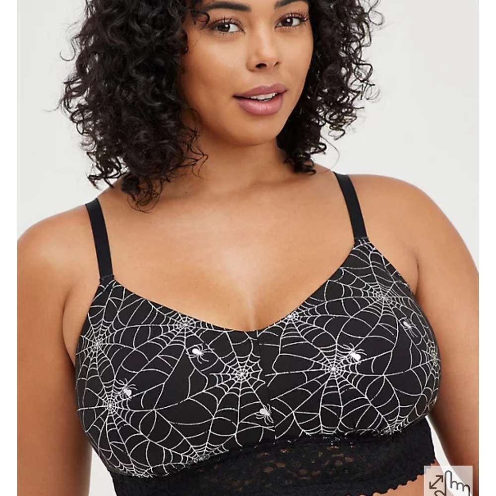 Torrid Lightly Padded Bralette - Spider Webs Size 3
